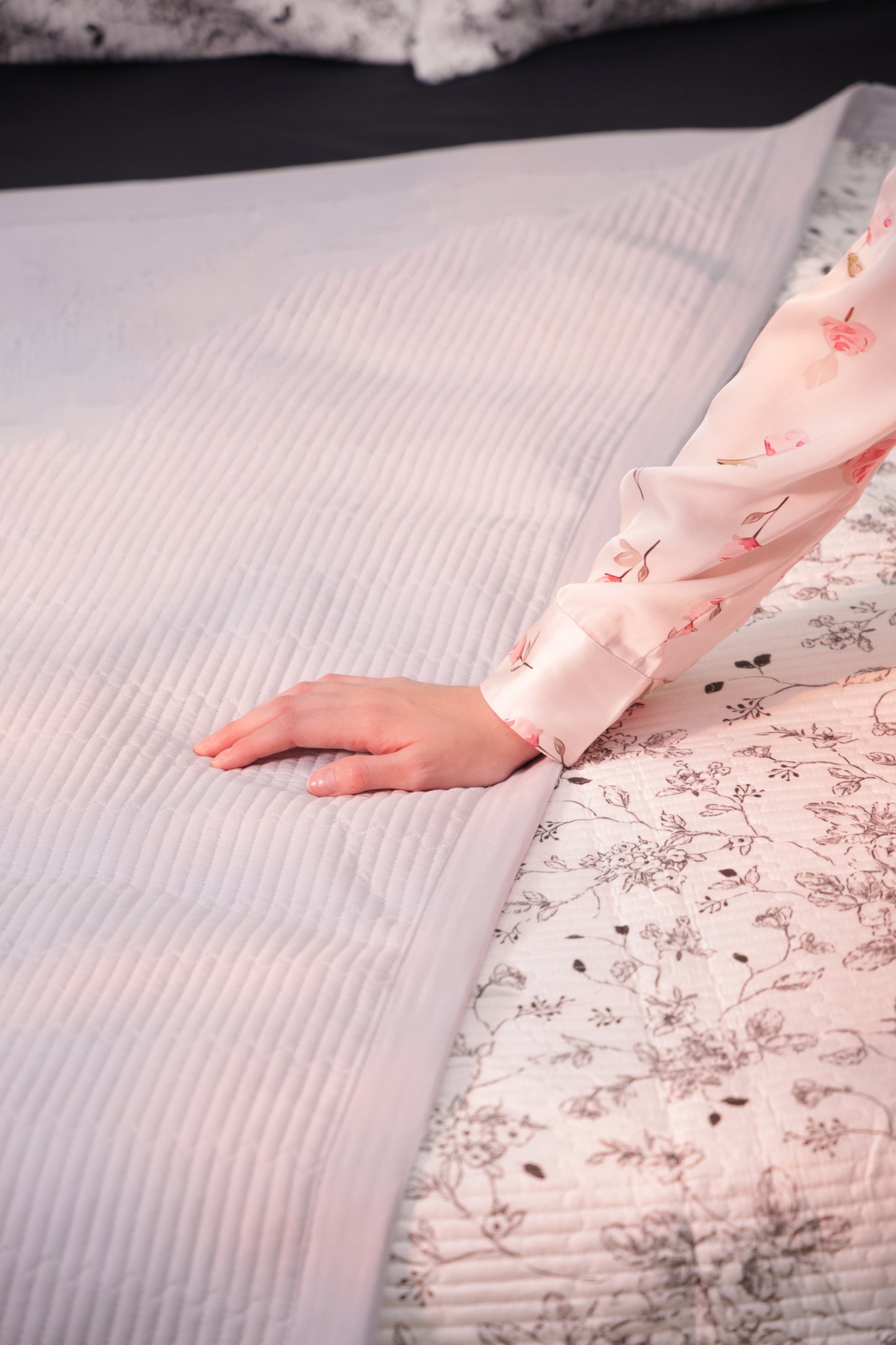 Smoky Petal Reversible Bedcover