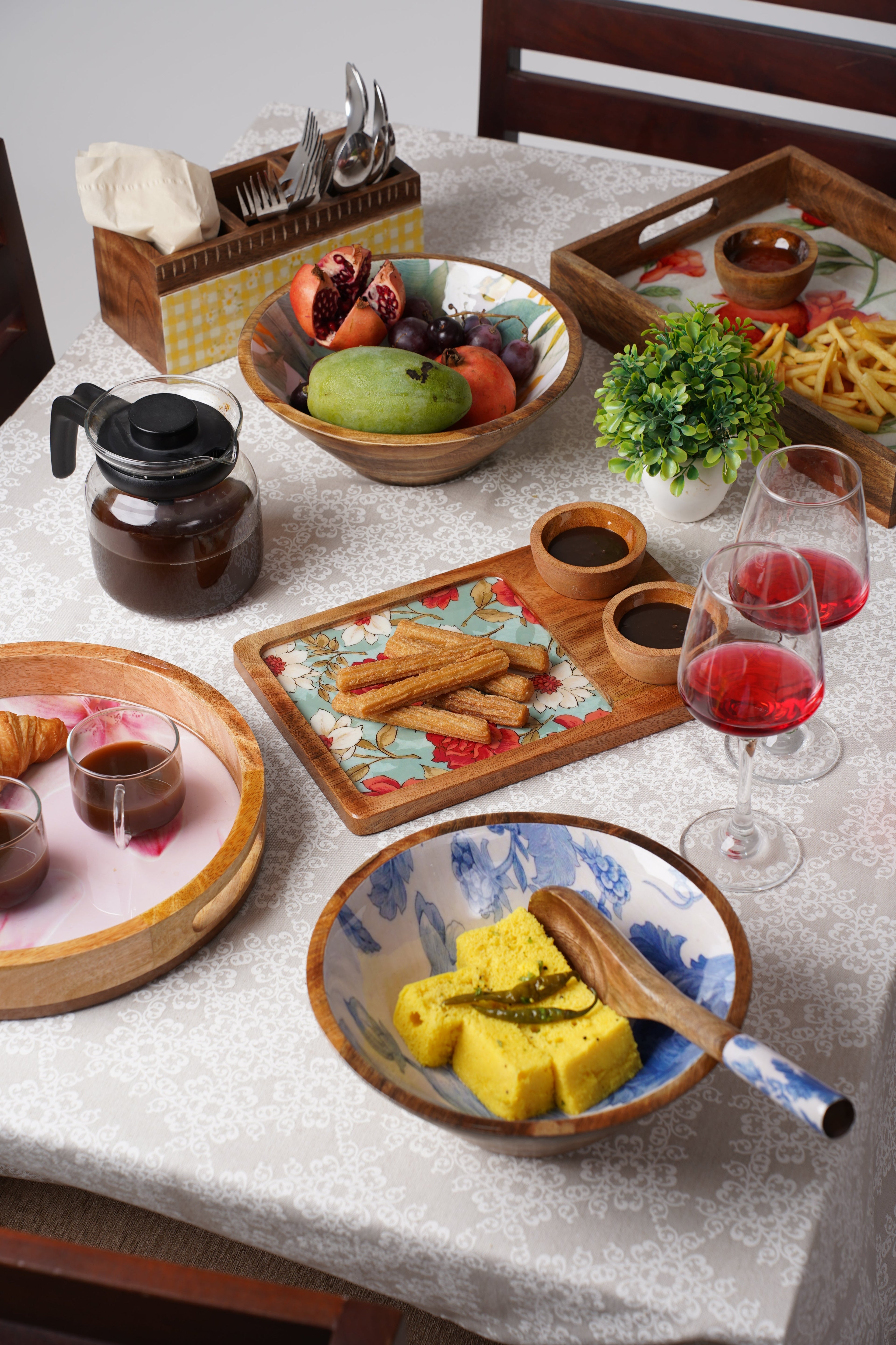 Why Mango Wood Crockery Belongs on Your Table