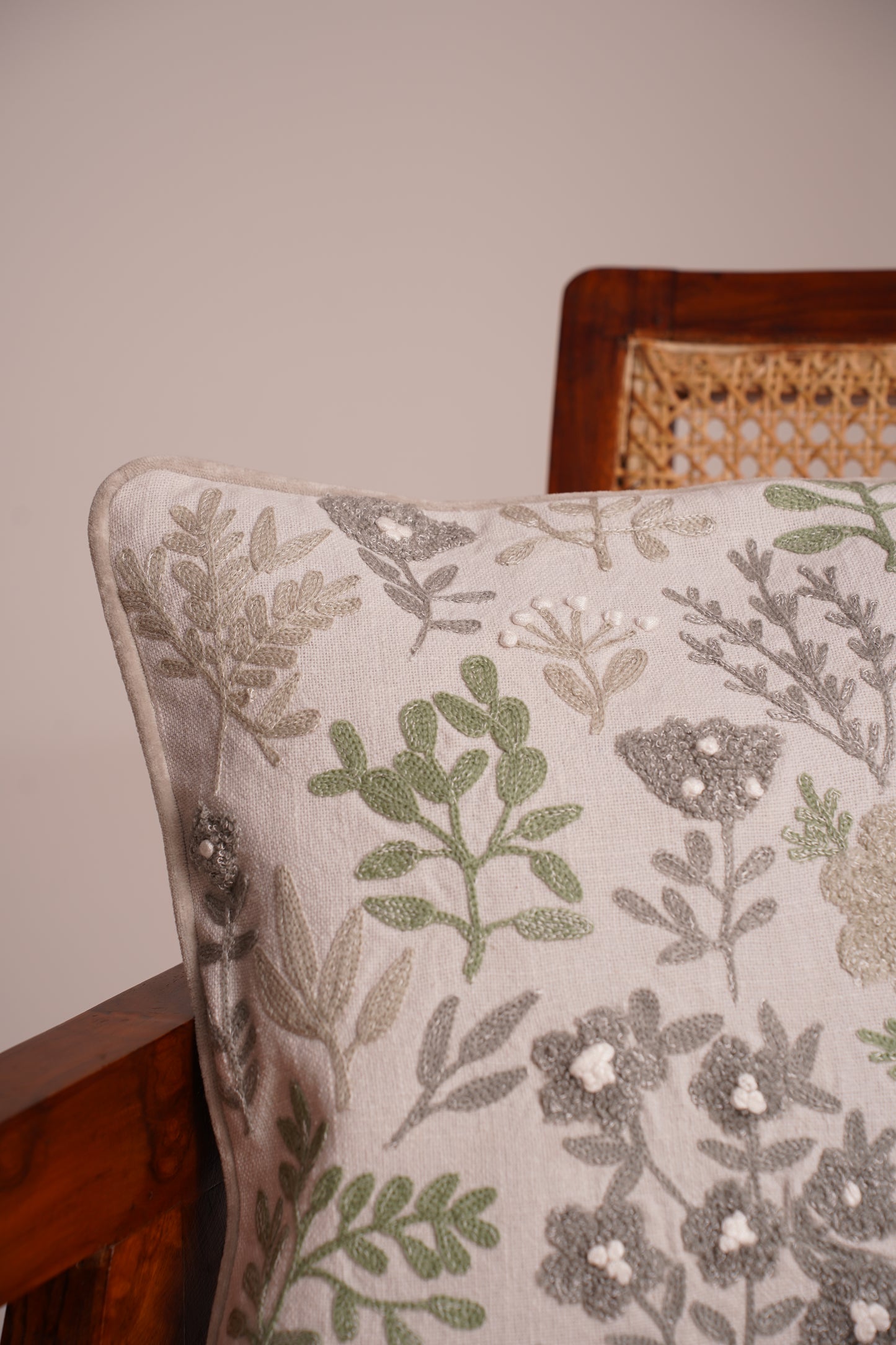 EcoLoom Leaf-Embroidered Cotton Cushion Cover