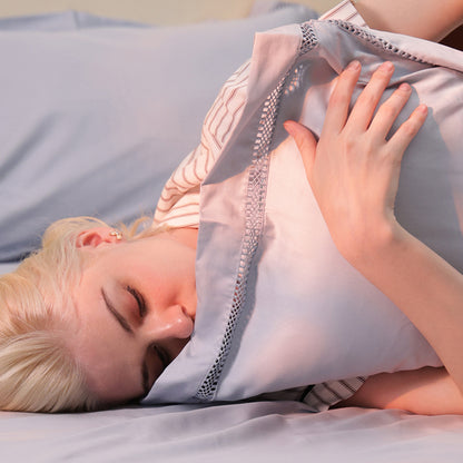 Waves Bedsheet In Ice Blue