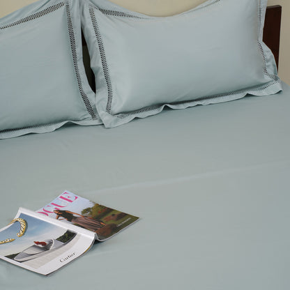 Waves Bedsheet In Frosty Mint