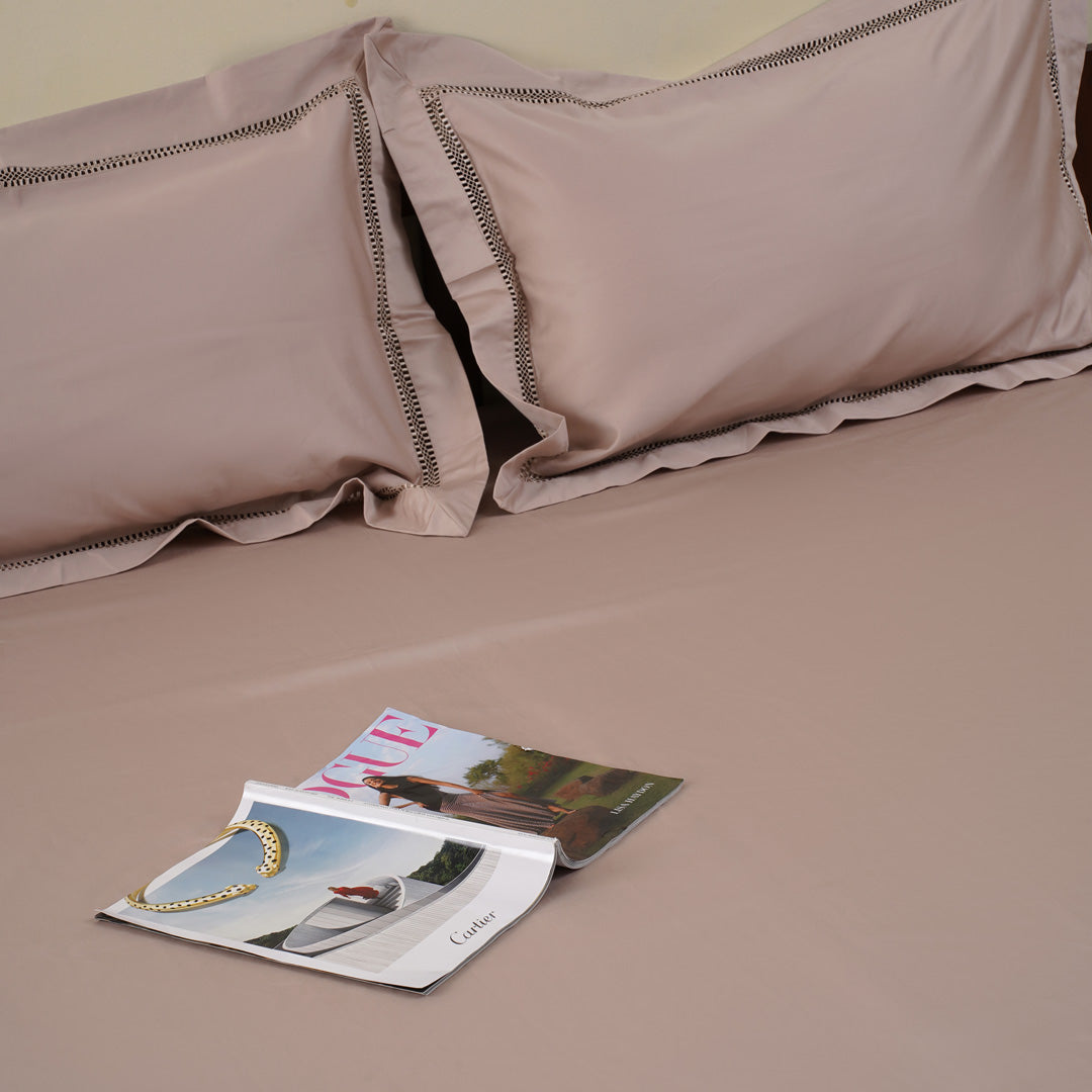 Waves Bedsheet In peach