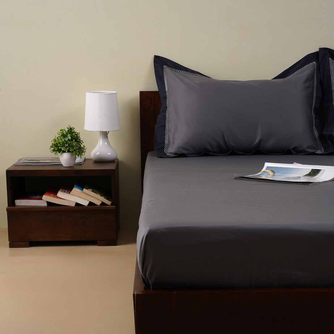 Moon Bedsheet In Grey